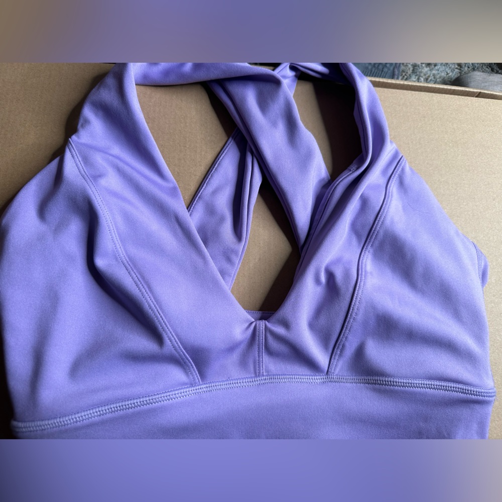 Athletic bra